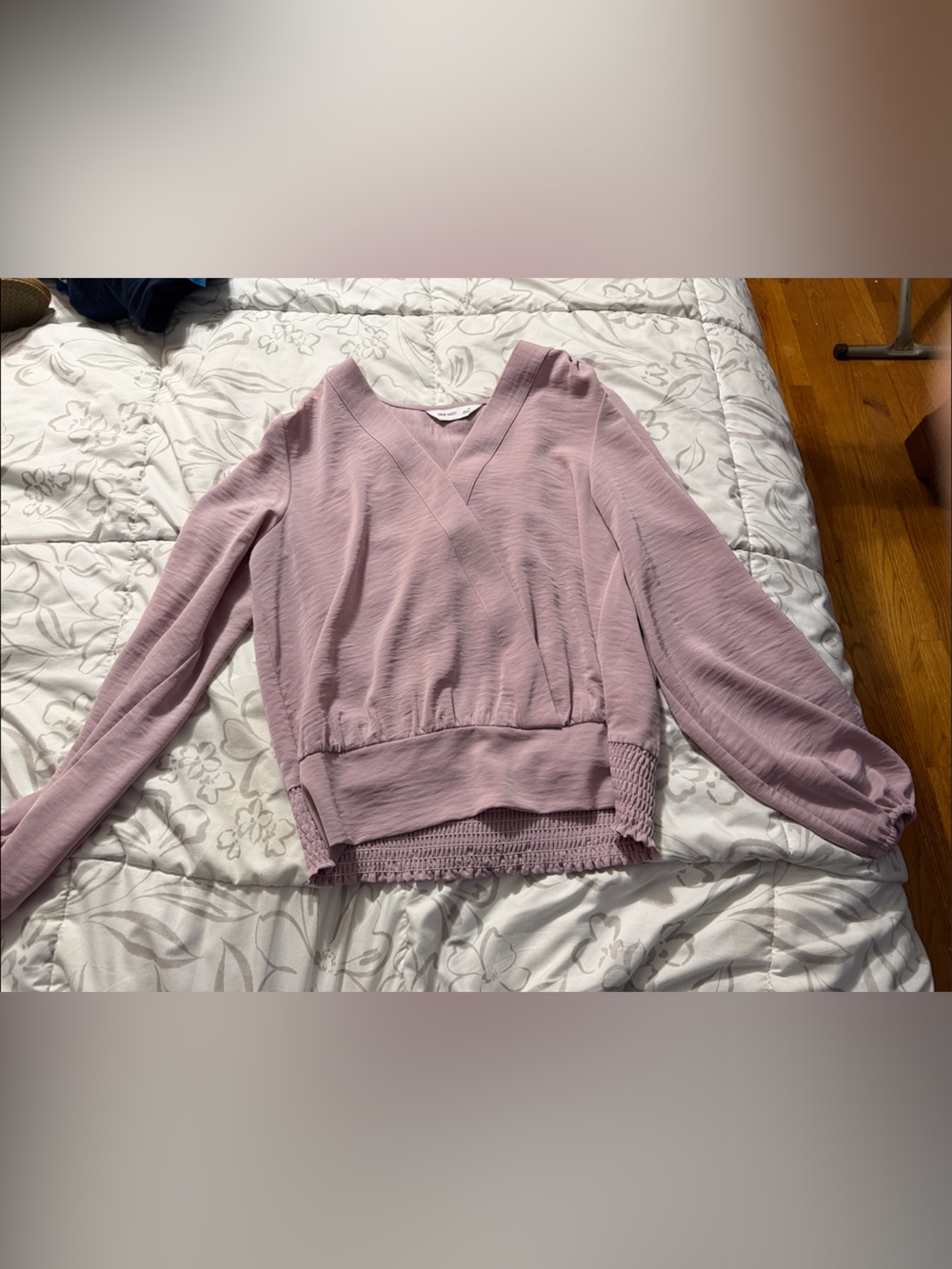 Nine West Dusty Lavender V-Neck Smocked-Hem Pullover